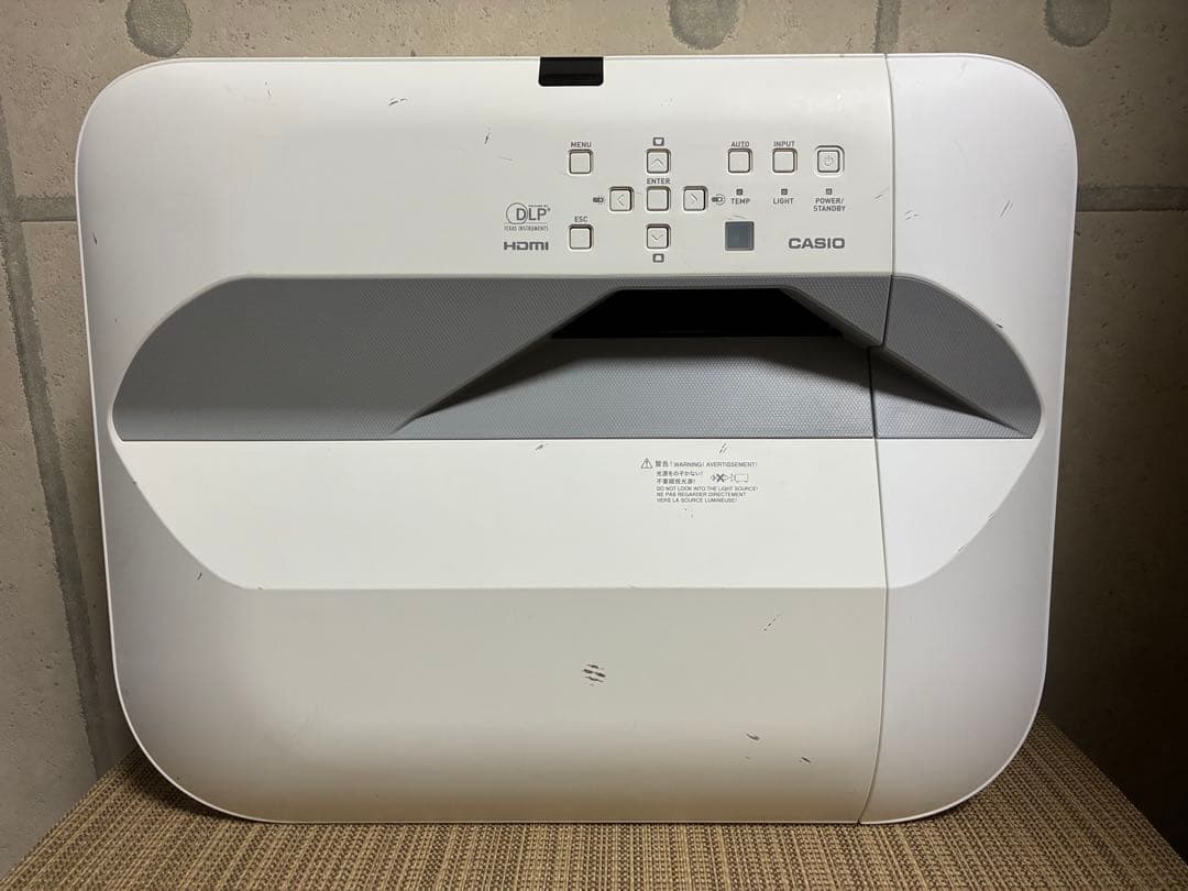 casio xj-ut351w カシオ プロジェクター