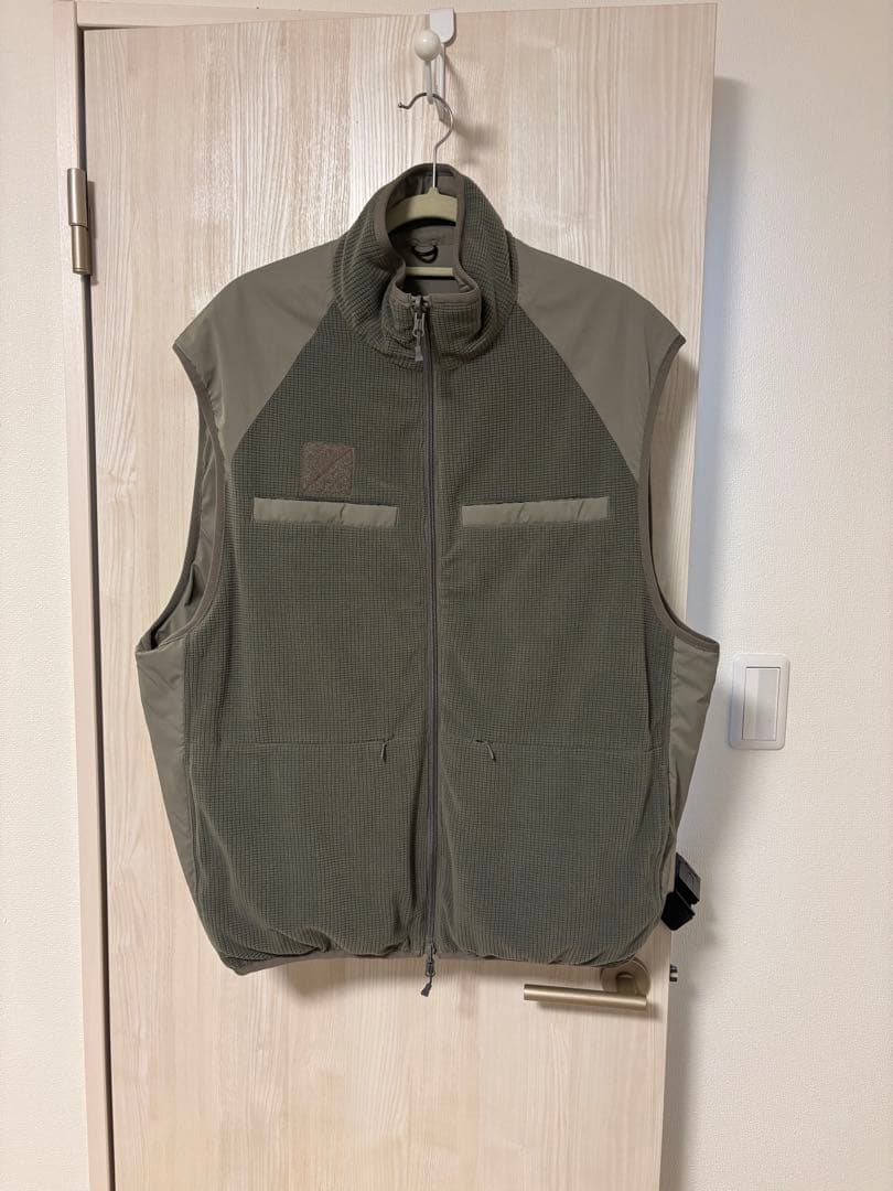 ダイワピア39 リバーシブルミリタリーECWCSベスト