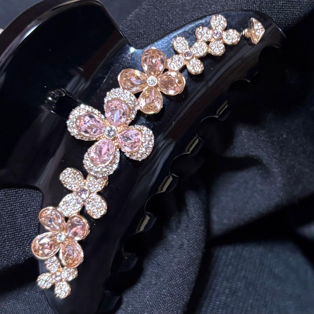 SWAROVSKI ヘアクリップ フラワーモチーフ ラインストーン パヴェ