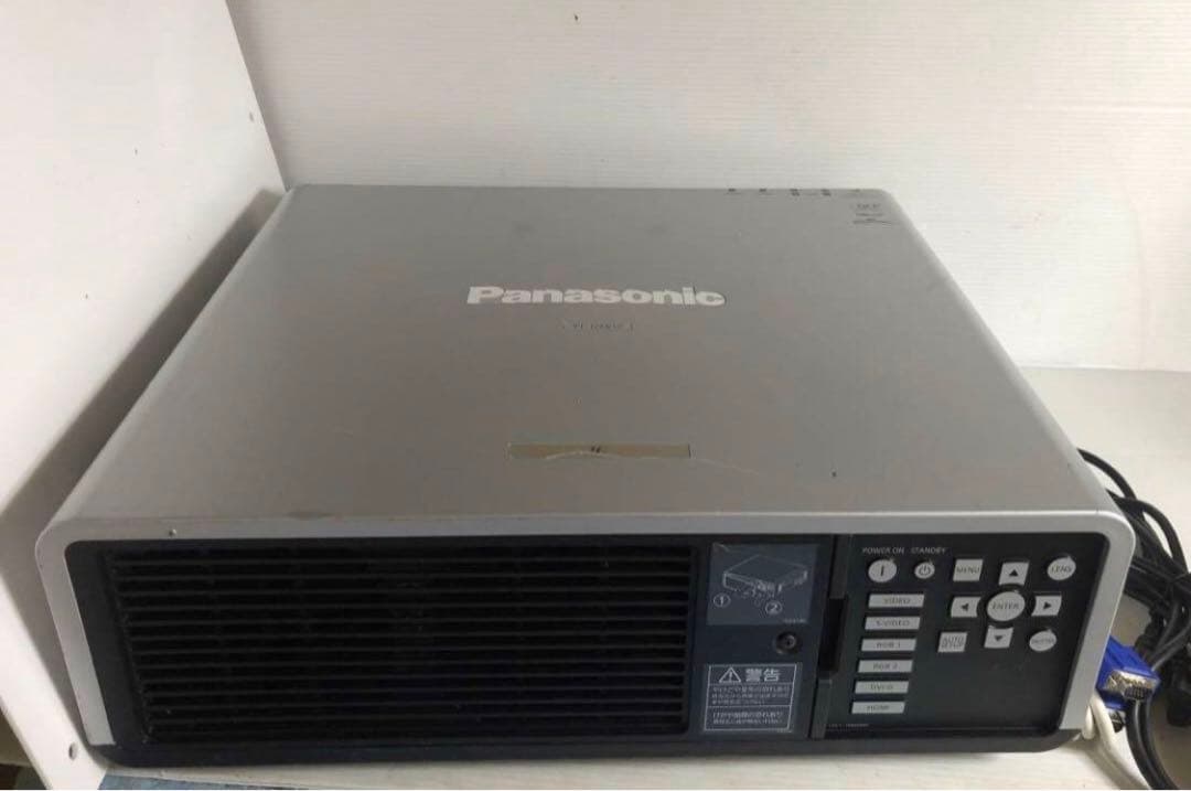 Panasonic PT-DX610S ★6500ルーメン　投写50-600型