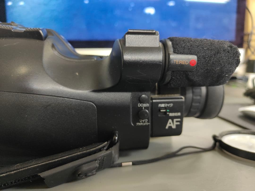 SONY Handycam　CCD-V700 video Hi8