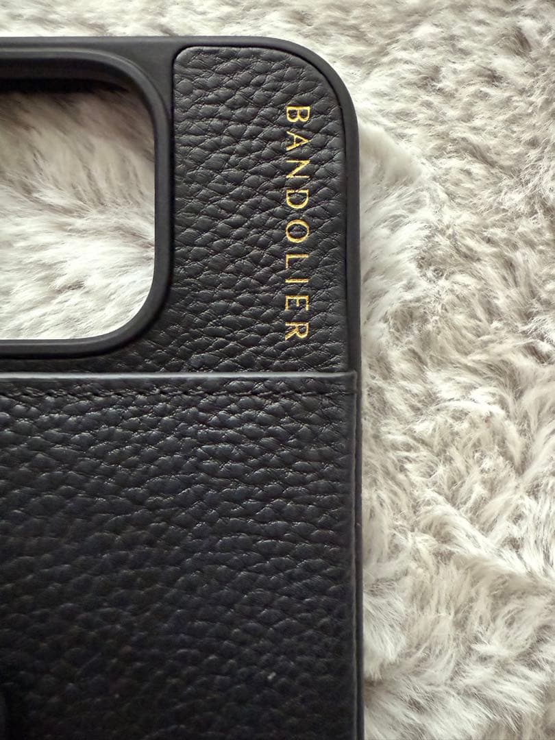 iPhoneアクセサリー BANDOLIER iPhone16Pro MILA MagSafe