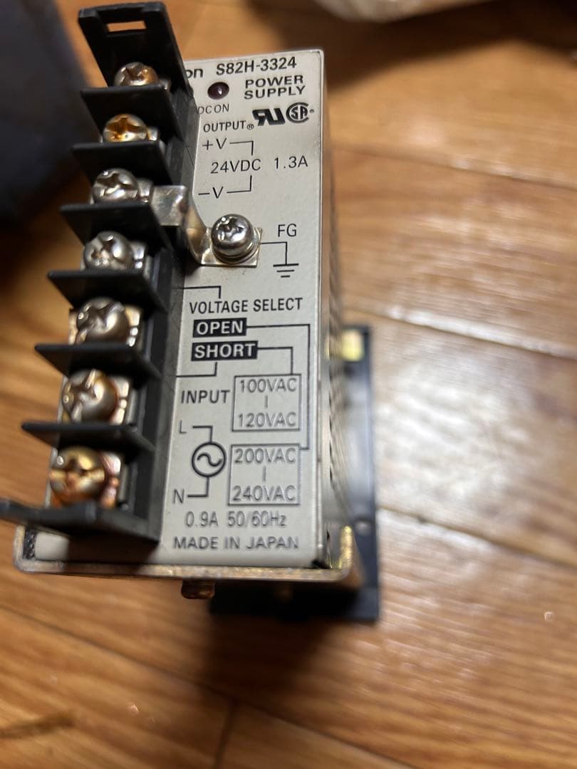 5J0936 OMRON S82H-3324 スイッチング電源　動作確認　保証付