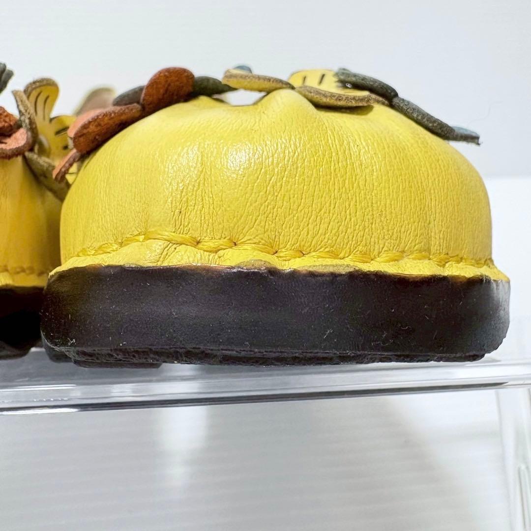 Estacion エスタシオン 小花立体フラワーモチーフ本革フラットパンプス