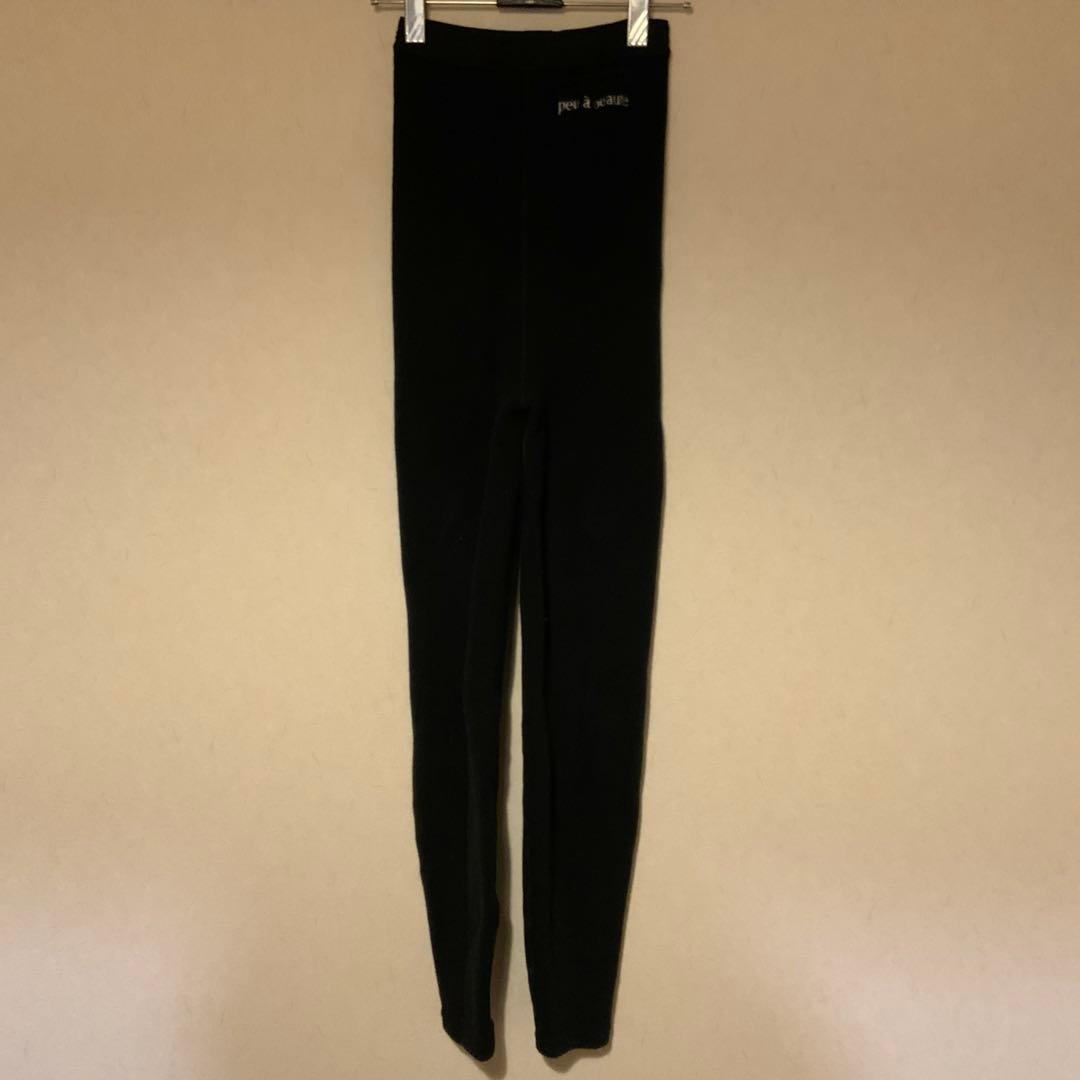 みー　peu à beauté ブラック スパッツ M