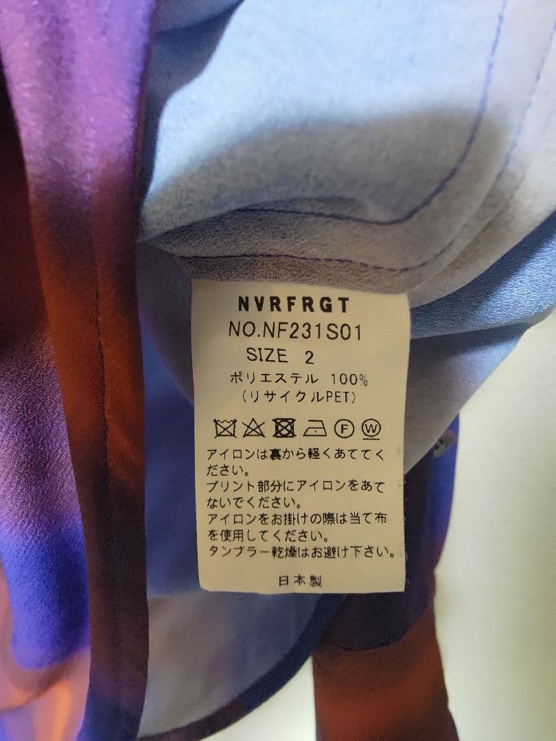 NVRFRGT シャツ（サイズ2）