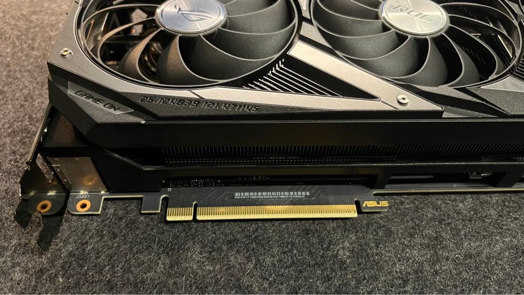 グラフィックボード・グラボ・ビデオカード ROG Strix GeForce RTX 3090 24GB OC