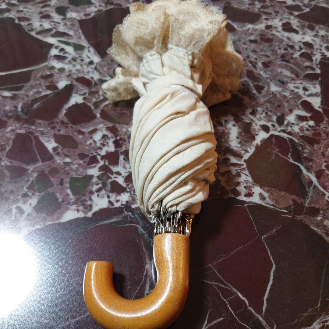 さえら　アキアカネの日傘