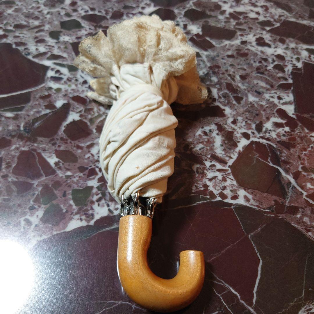 さえら　アキアカネの日傘