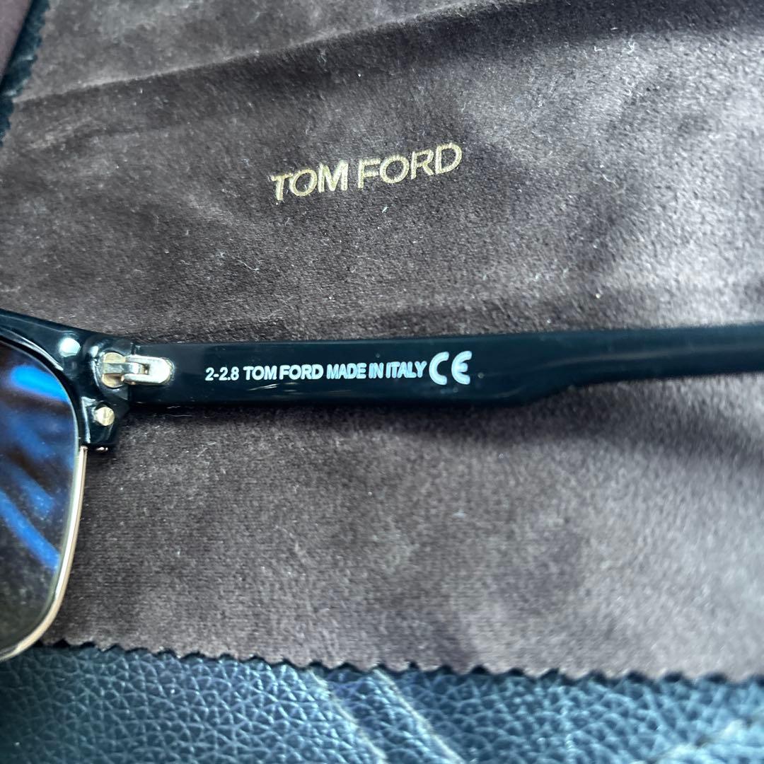 ぴ*️様 TOM FORD TF367 偏光サングラス ケース付き