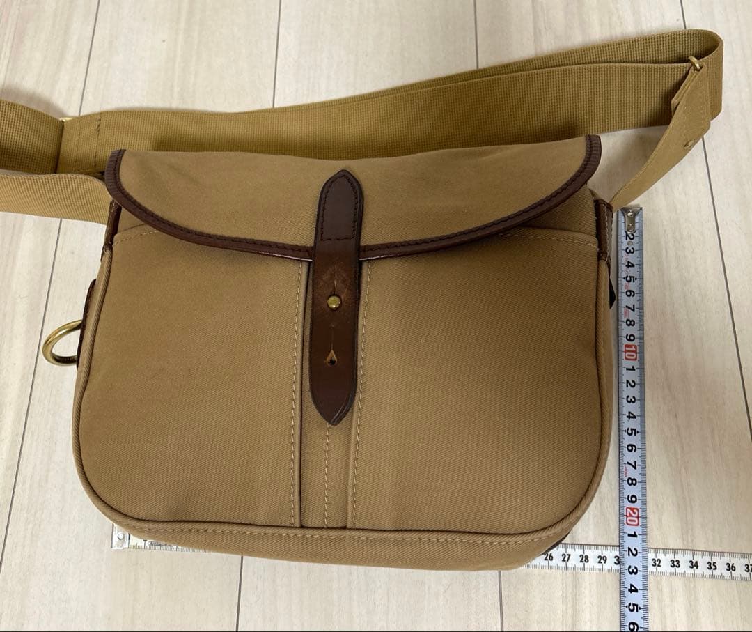 Brady ブレディ ショルダーバッグ斜めがけ 肩掛け キャンバス
