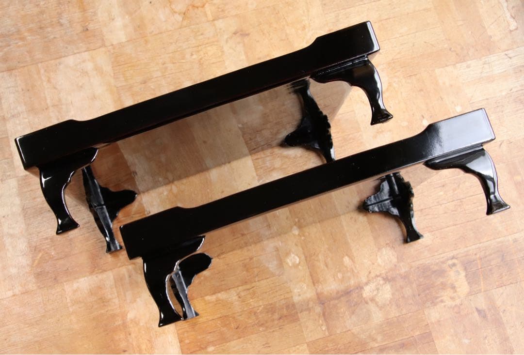 木製　黒塗　四方膳　二客　脚付　四君子　金蒔絵　茶懐石