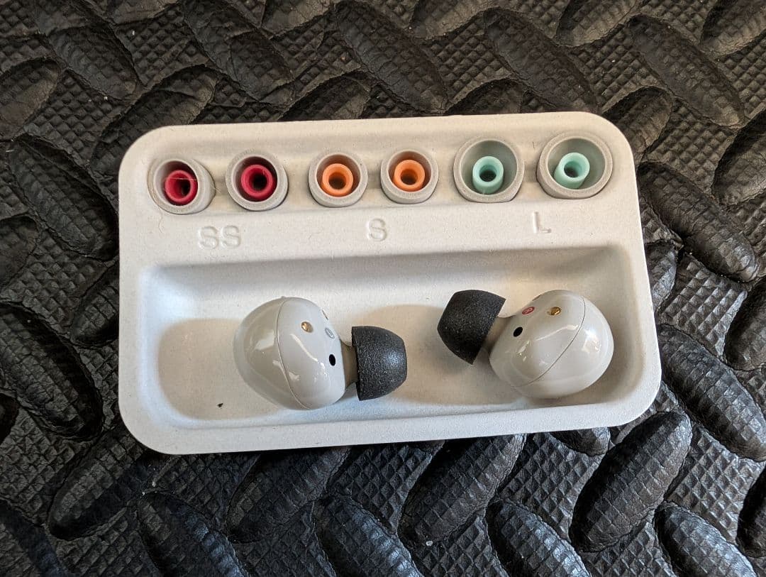 SONY イヤホン wf1000xm5 イヤホンピース付