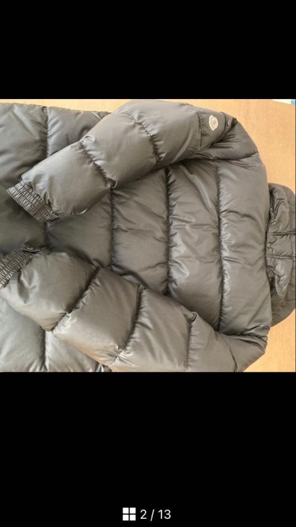 モンクレール フード付きダウンジャケット ブラック