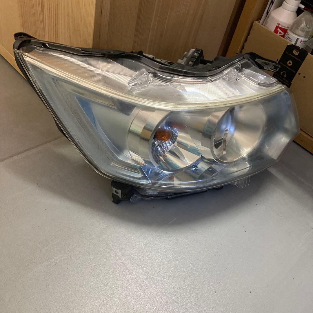 MH44（ワゴンRスティングレー）ヘッドライト