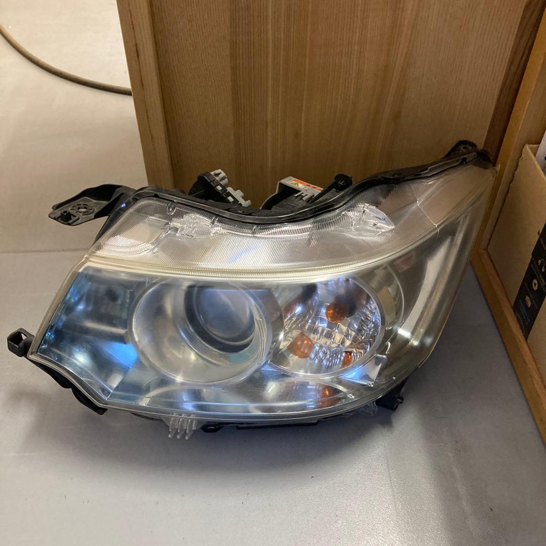 MH44（ワゴンRスティングレー）ヘッドライト