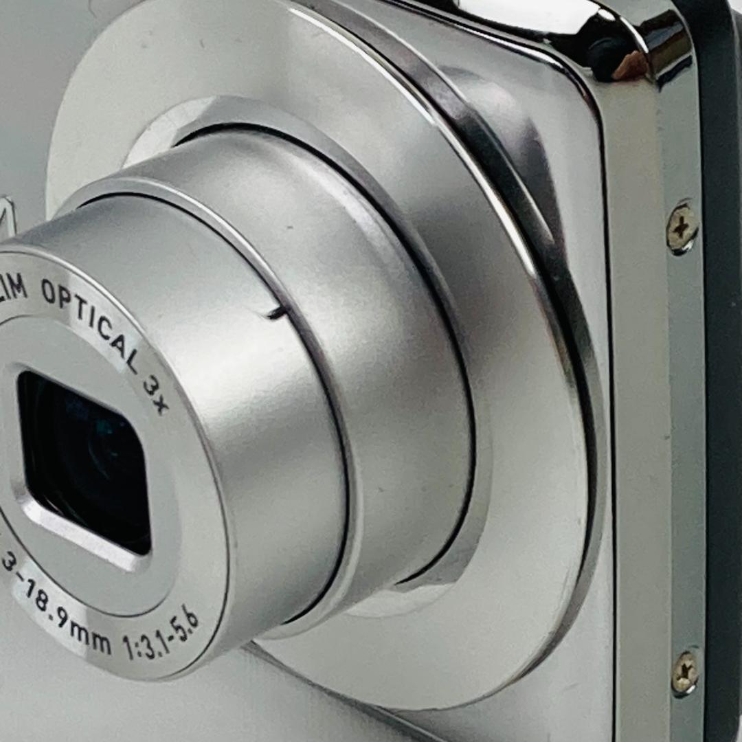 【動作確認済】CASIO EXILIM EX-Z1 デジカメ シルバー コンデジ