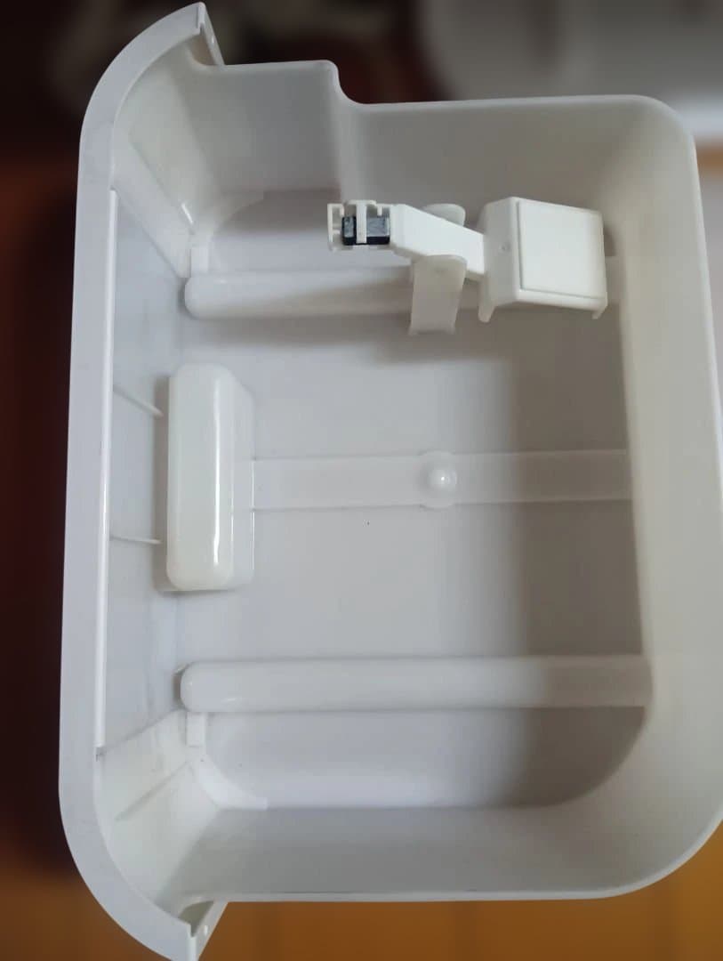 サーキュレーター衣類乾燥除湿機 IJD−150−WH 2022年製