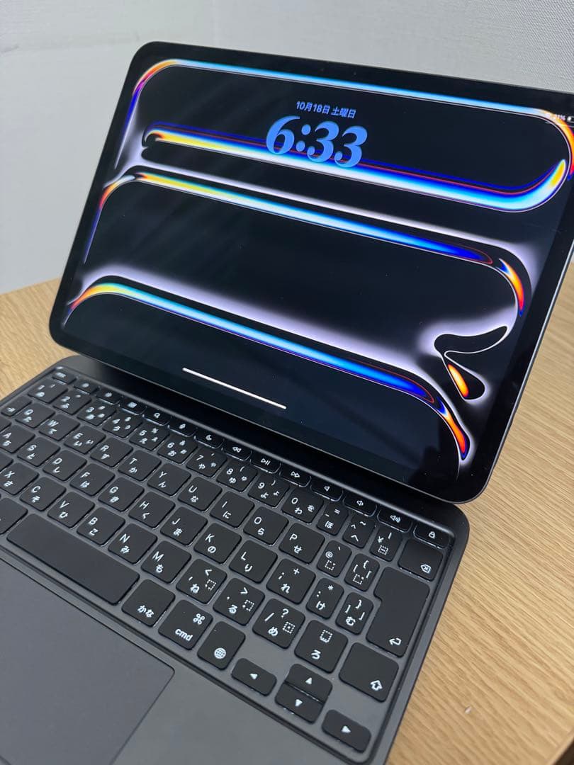 iPad Pro(M4)256GB ／Magic Keyboardブラック