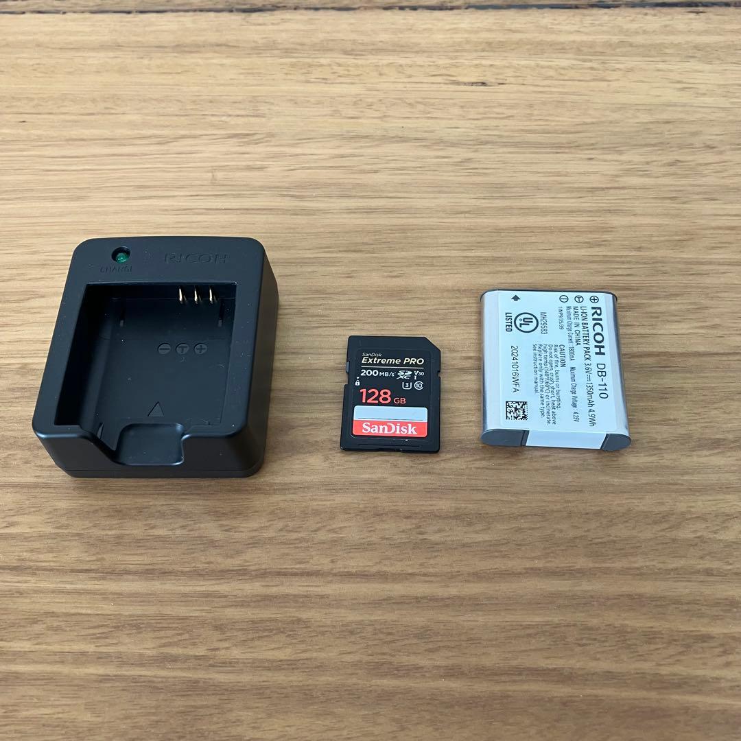 ショット数100以下！RICOH GRIIIx