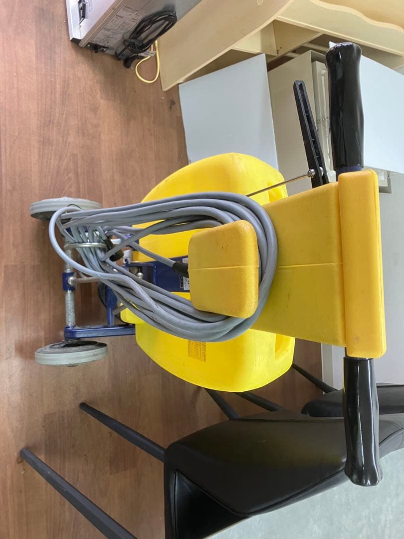 蔵王産業 スプレーバルチャー CR48 スリーブラシ式カーペット洗浄機 100V