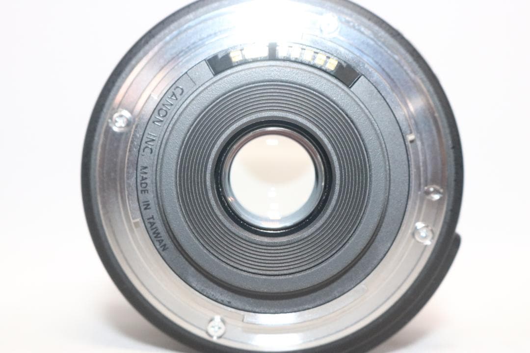 ⭐広角～望遠対応！万能レンズ⭐Canon EF-S 18-135mm 手ブレ補正