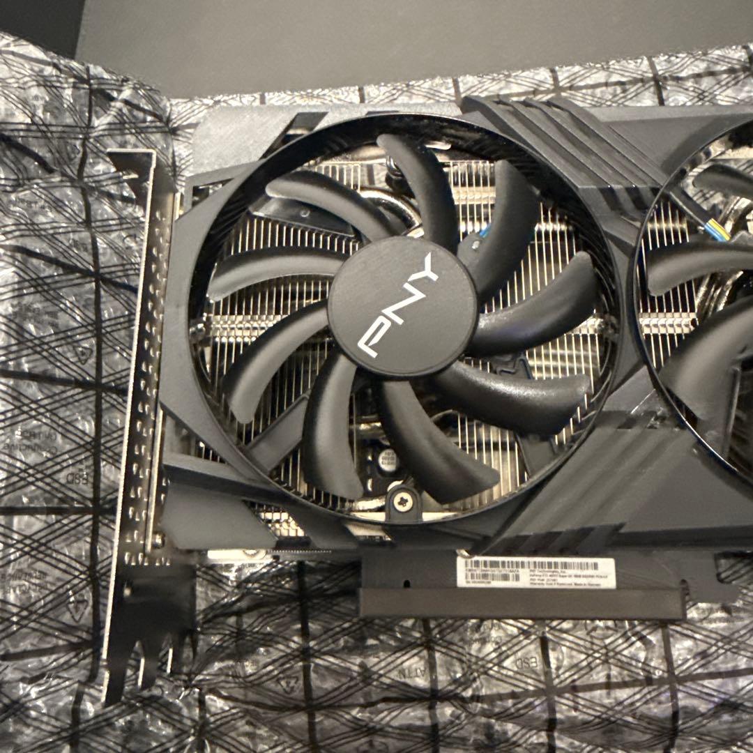 グラフィックボード・グラボ・ビデオカード PNY GeForce RTX 4070 Super OC 16GB