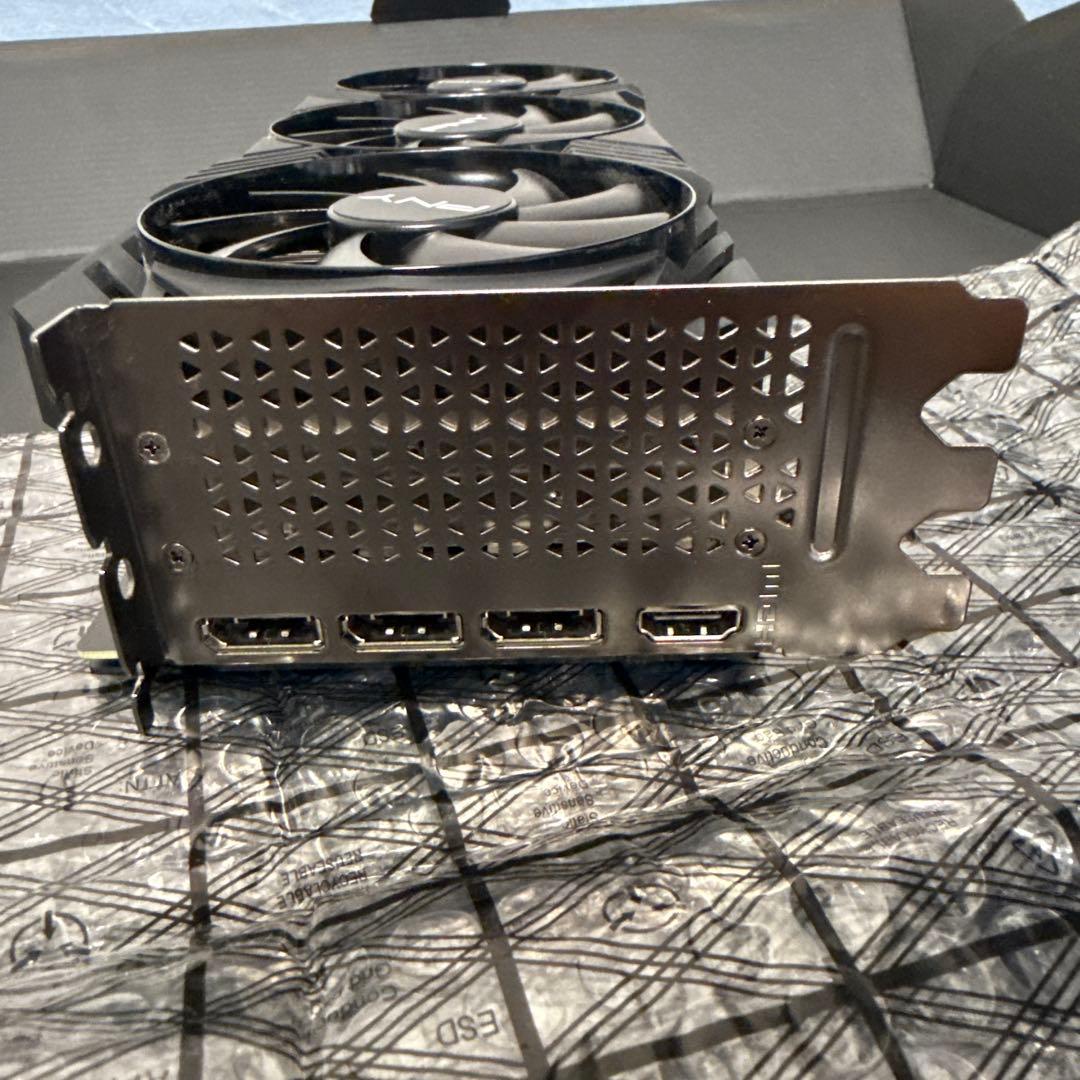 グラフィックボード・グラボ・ビデオカード PNY GeForce RTX 4070 Super OC 16GB