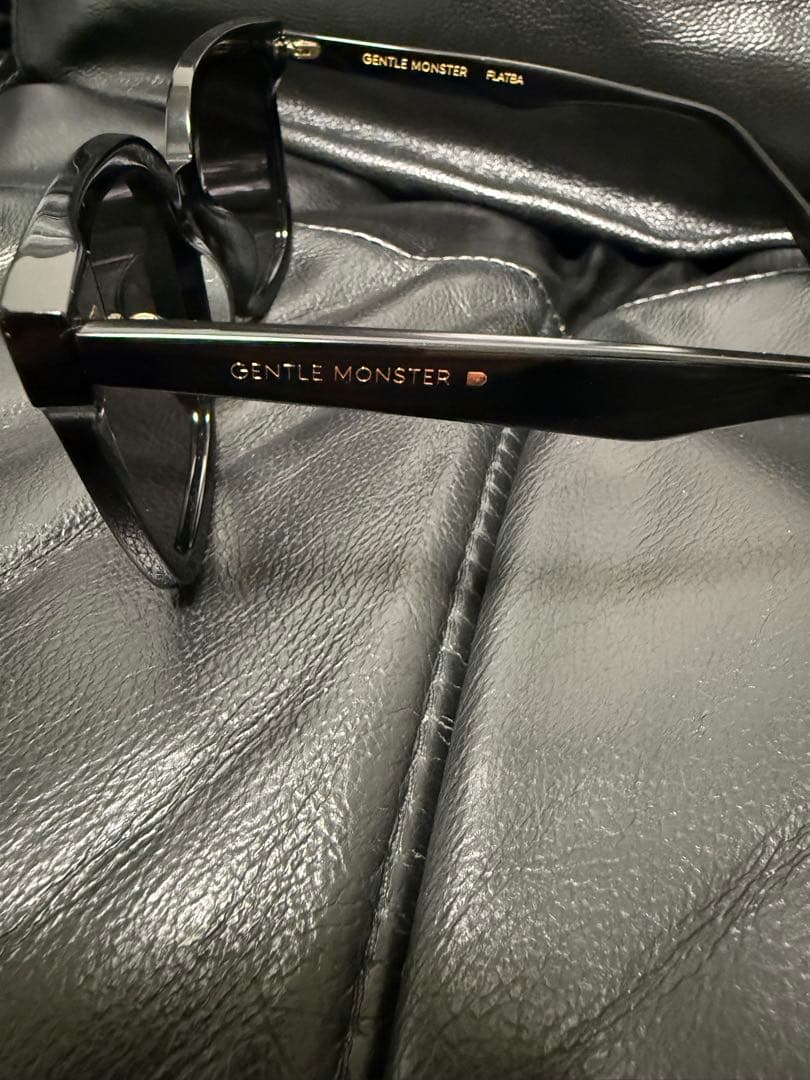 O*C様 GENTLE MONSTER PLATIA ブラック サングラス