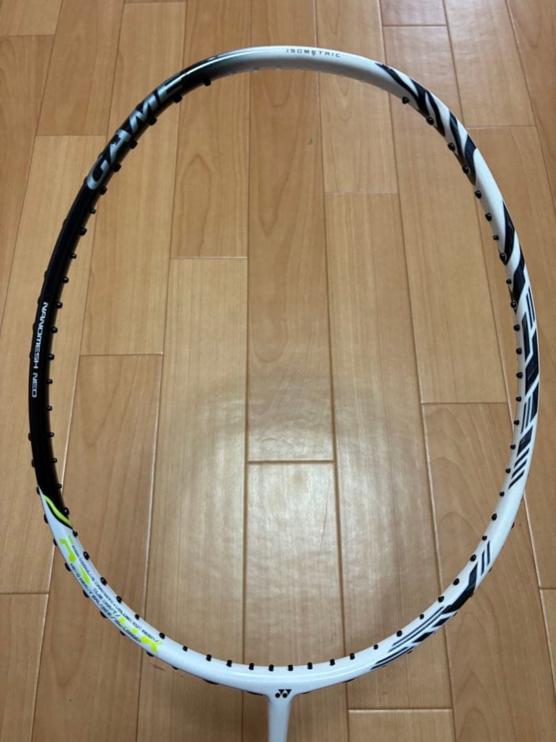 ゆうき　バドミントン　ラケット　ヨネックス アストロクス99 ゲーム 4U
