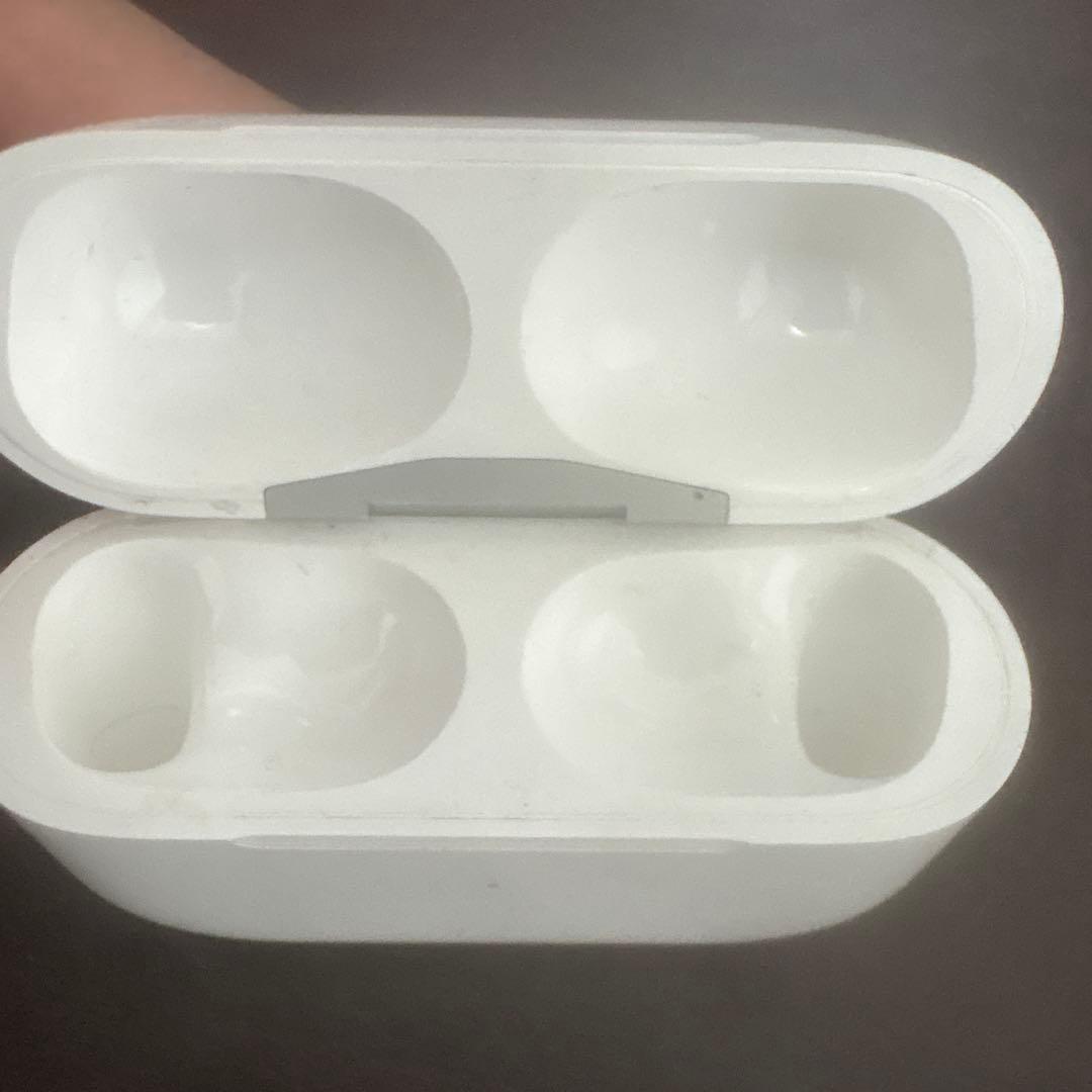 AirPods Pro2 片耳ケース付き