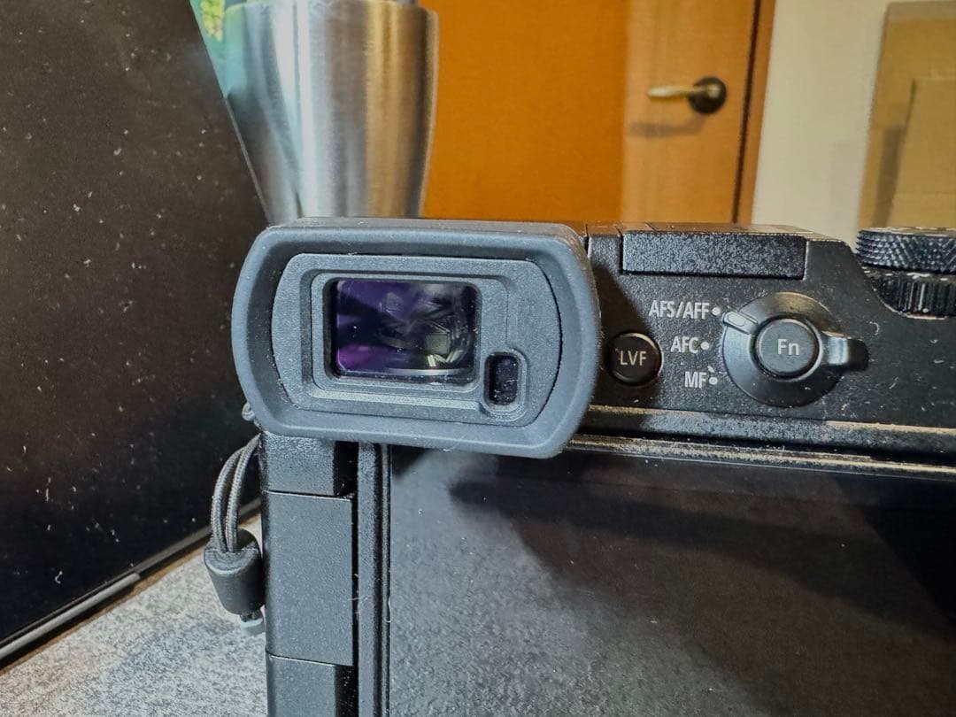 デジタルカメラ LUMIX DMC-GX8