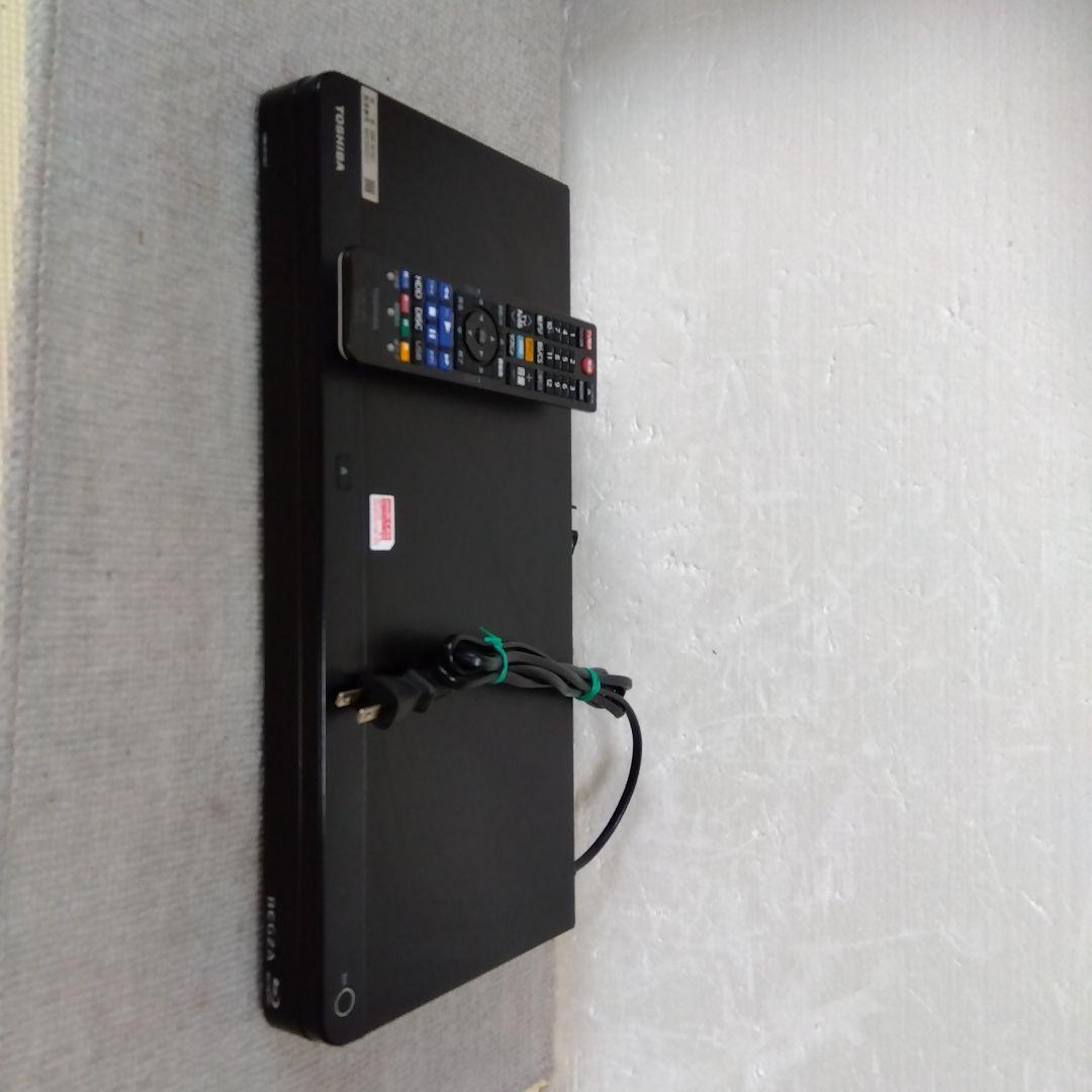 東芝W録画ブルーレイレコーダー DBR-W1007/2017年製