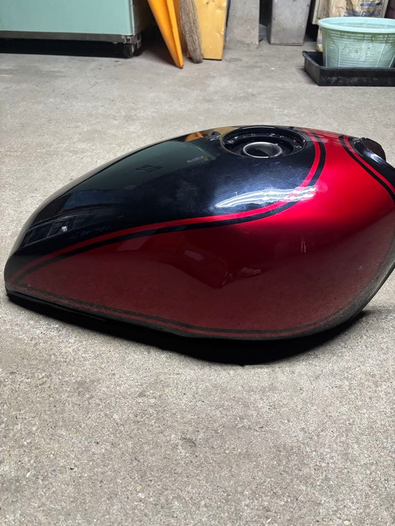 ゼファー400χ 火の玉タンク