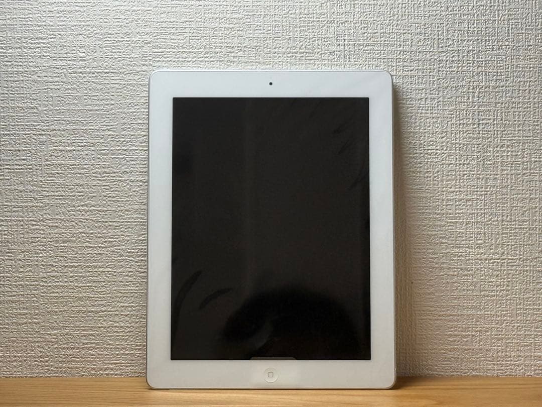 【新品未使用/初期フィルム付】第4世代 iPad（iPad 4）Wi-Fiモデル