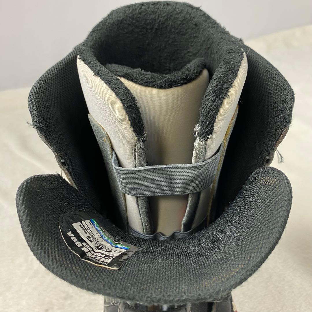 【美品】YONEX RELISH BOA 26.5㎝ スノボブーツ　レディース