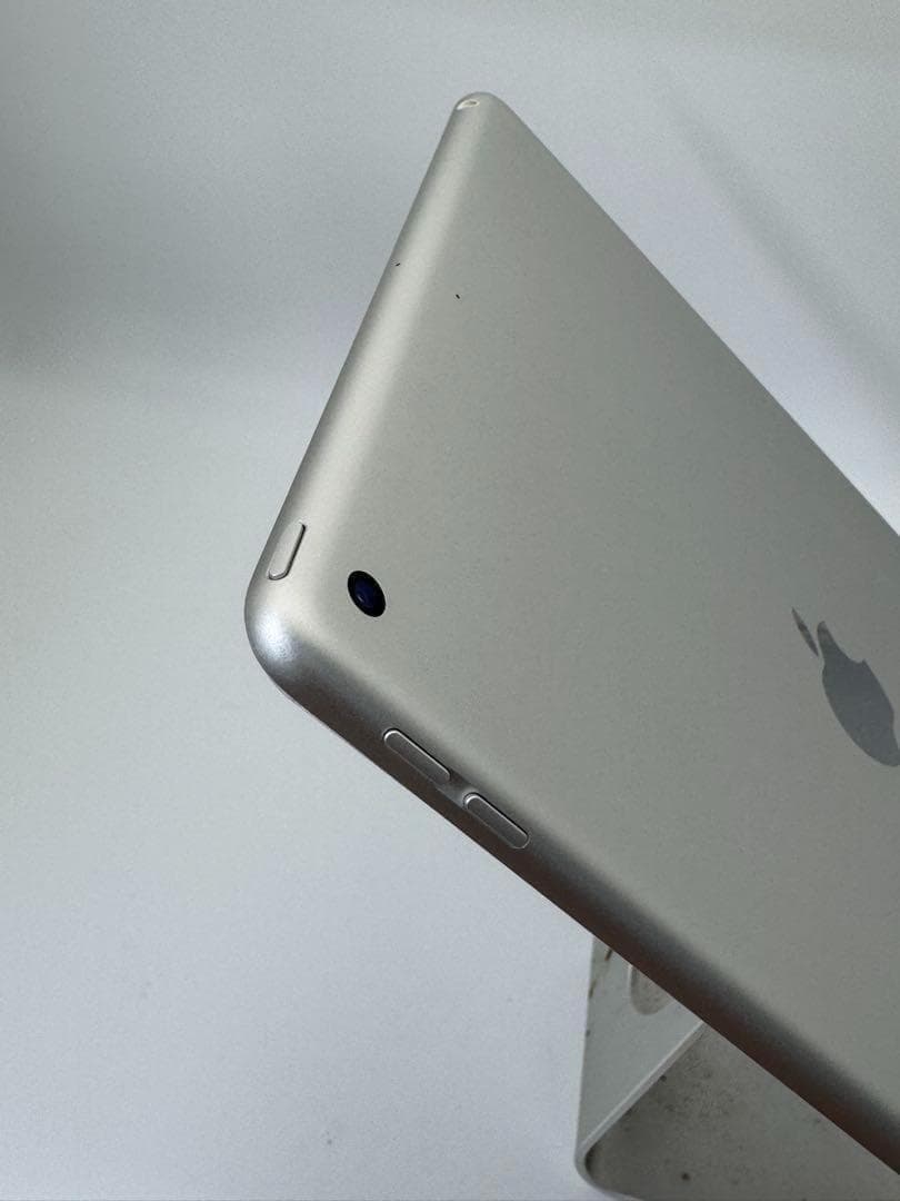 ipad 第7世代 128GB シルバー