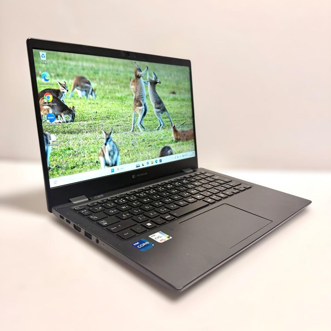 東芝 dynabook G83/HU Core i7 16GB 容量512GB