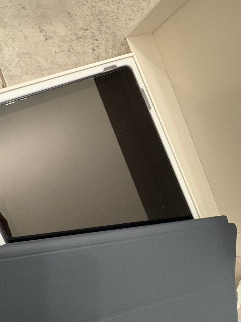 使用なし　公式アクセサリ付　nubia Pad SE 128GB タブレット