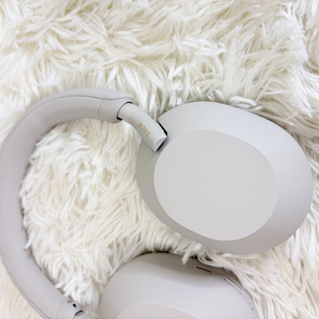 【美品】SONY WH-1000XM5 プラチナシルバー