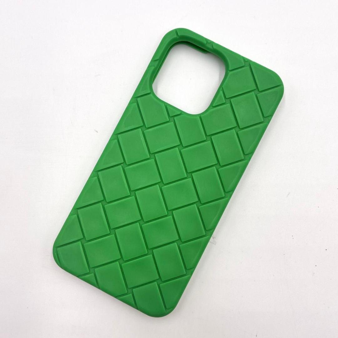 タヌキチ　ボッテガヴェネタ iPhone 16promax シリコンケース