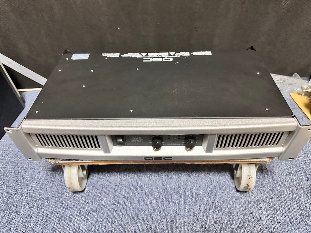QSC GX7 パワーアンプ