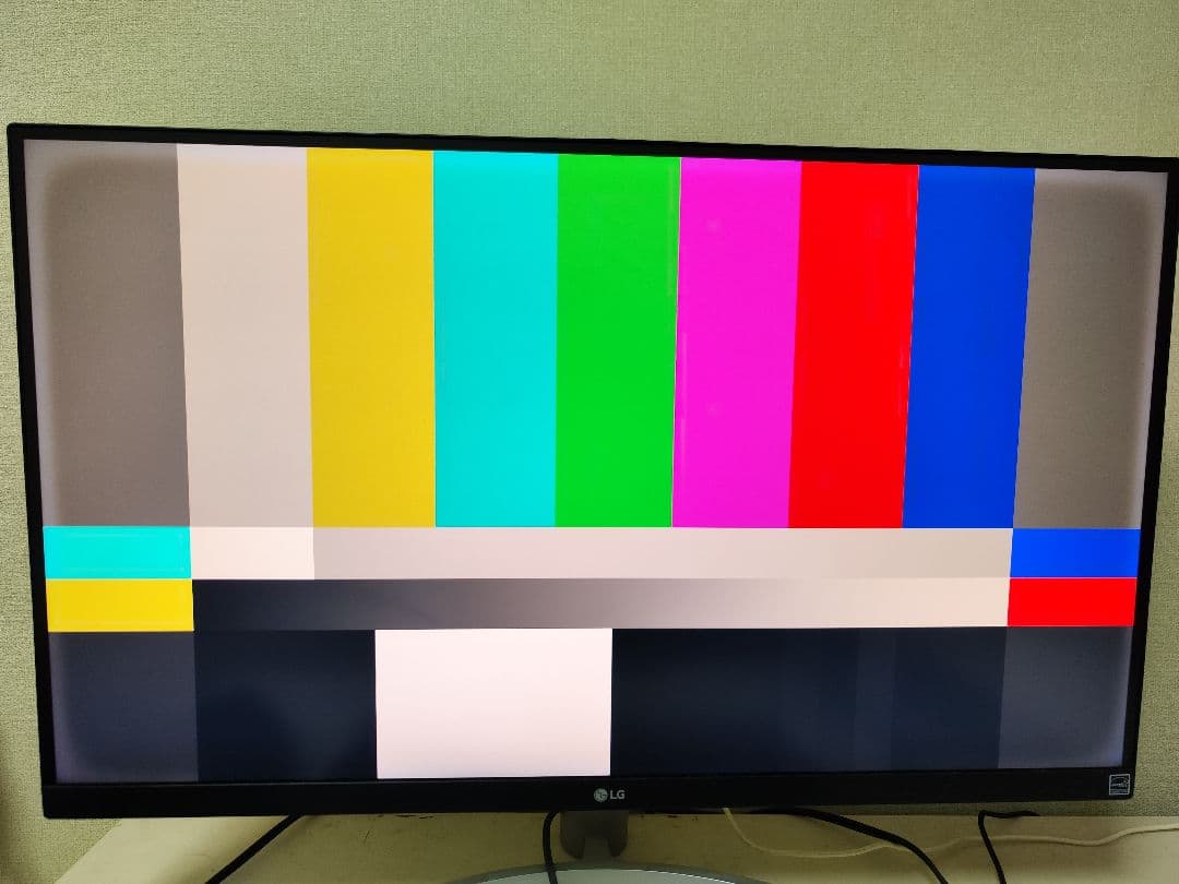 スイ　LG ディスプレイ 4Kモニター 本体　27UK600W