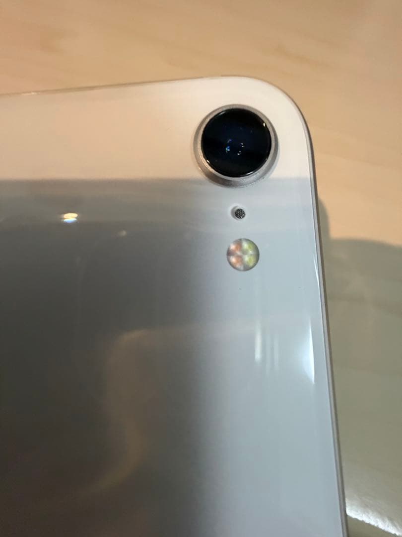 美品 SIMフリー iPhone SE3 256GB 箱 ケーブル付属