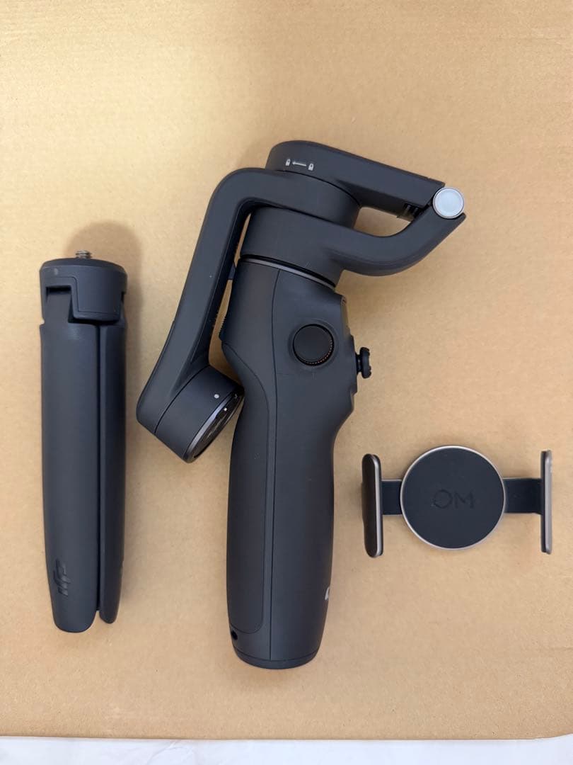 DJI Osmo Mobile 6 スマホジンバル