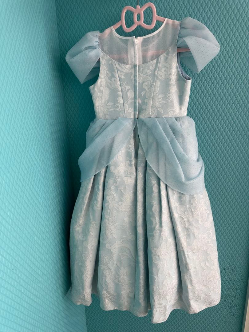 ビビディ・バビディ・ブティック　シンデレラドレス