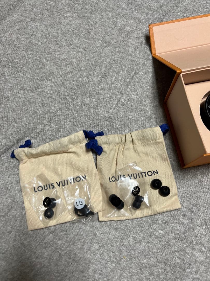 LOUIS VUITTON ルイヴィトン ワイヤレスイヤホン