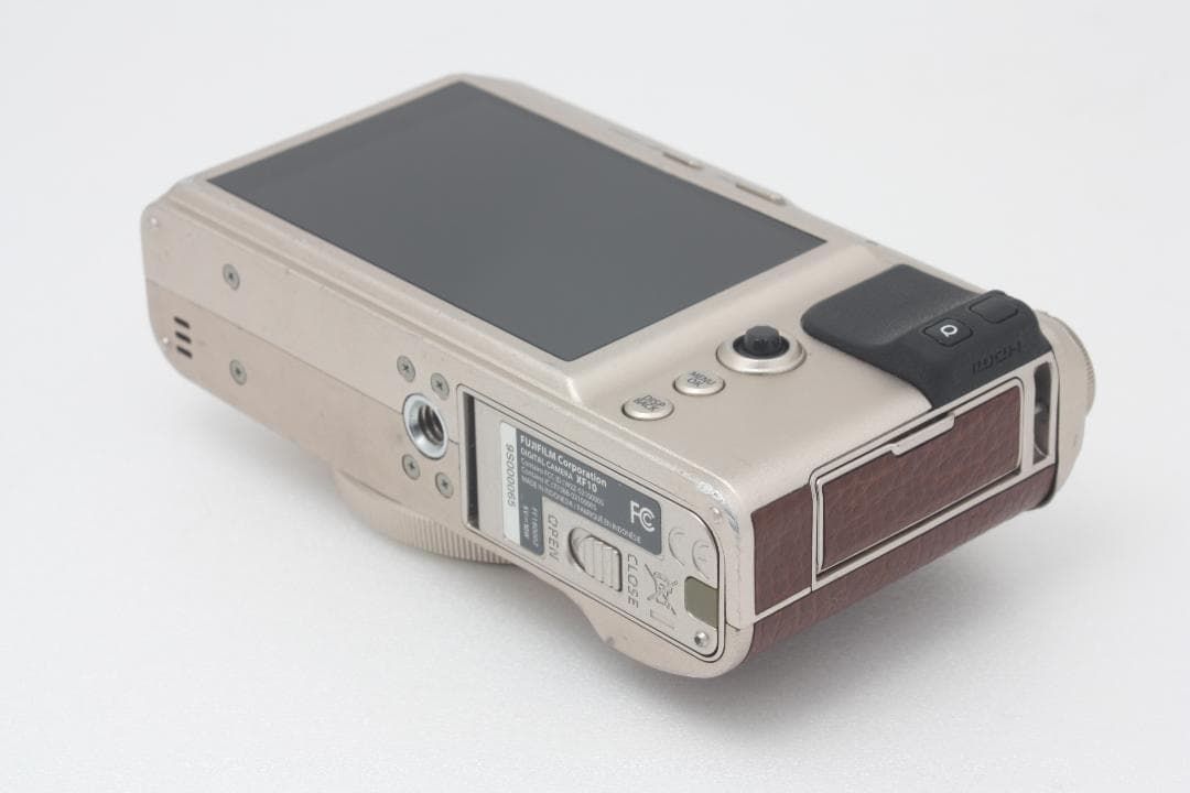 富士フイルム FUJIFILM XF10 ゴールド キャップ付き #278