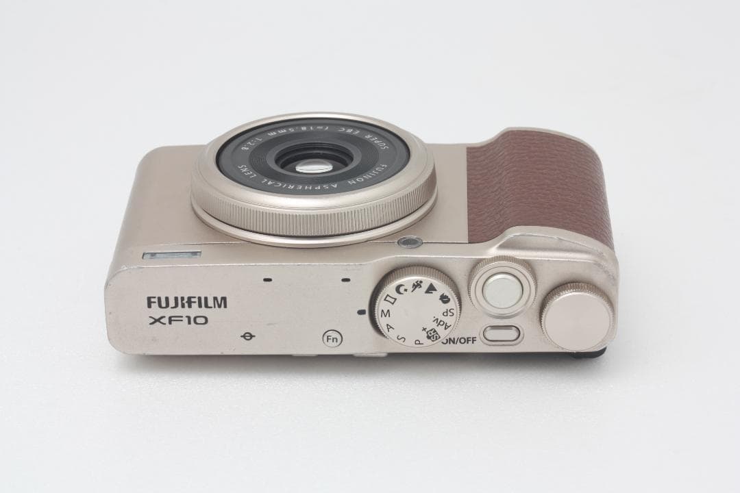 富士フイルム FUJIFILM XF10 ゴールド キャップ付き #278