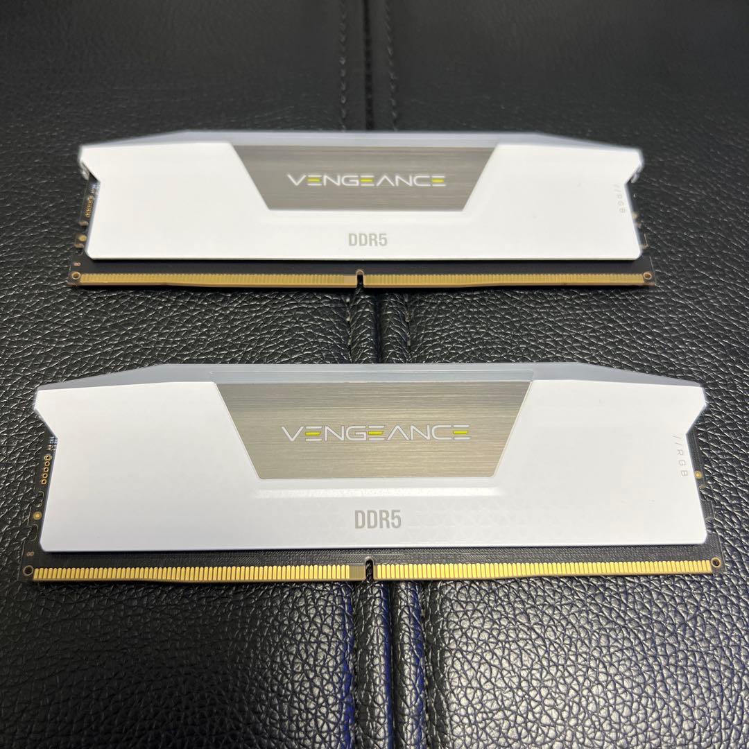 CORSAIR DDR5 32GB ホワイト [16GB×2枚]